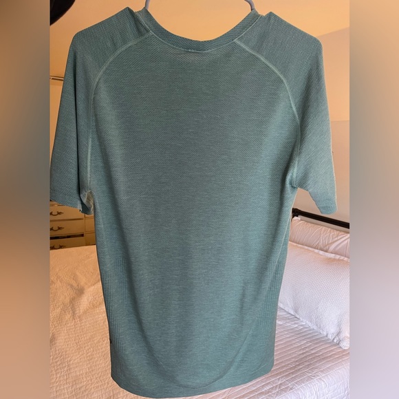 Lululemon Men’s Metal Vent Tech 2.0 - Picture 4 of 5